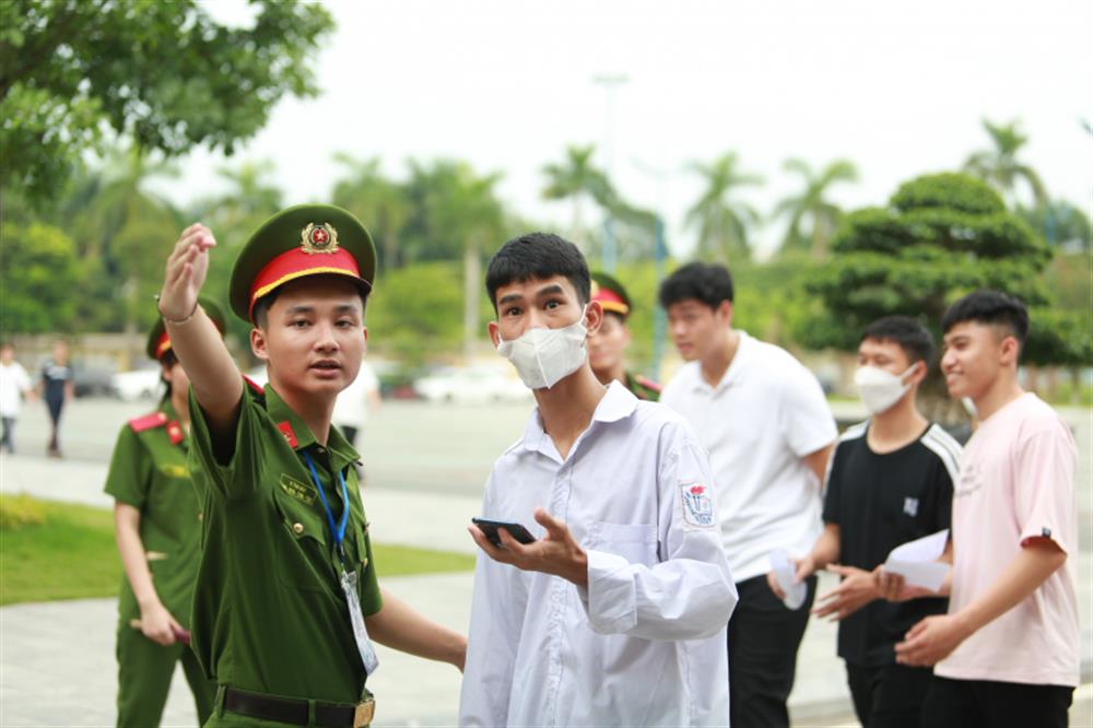 People's Police Academy recruits 100 targets for second degree training. Photo: Electronic Information Portal of the Ministry of Public Security