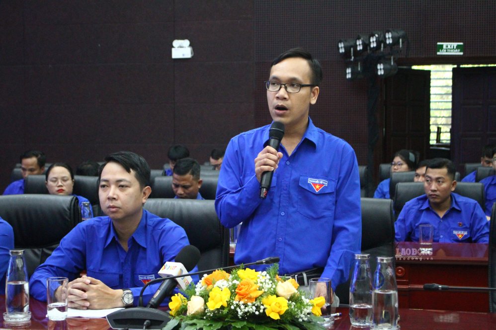 Youth delegates expressed opinions and proposed socio-economic development solutions in border and mountainous areas. Photo: Thanh Huyen