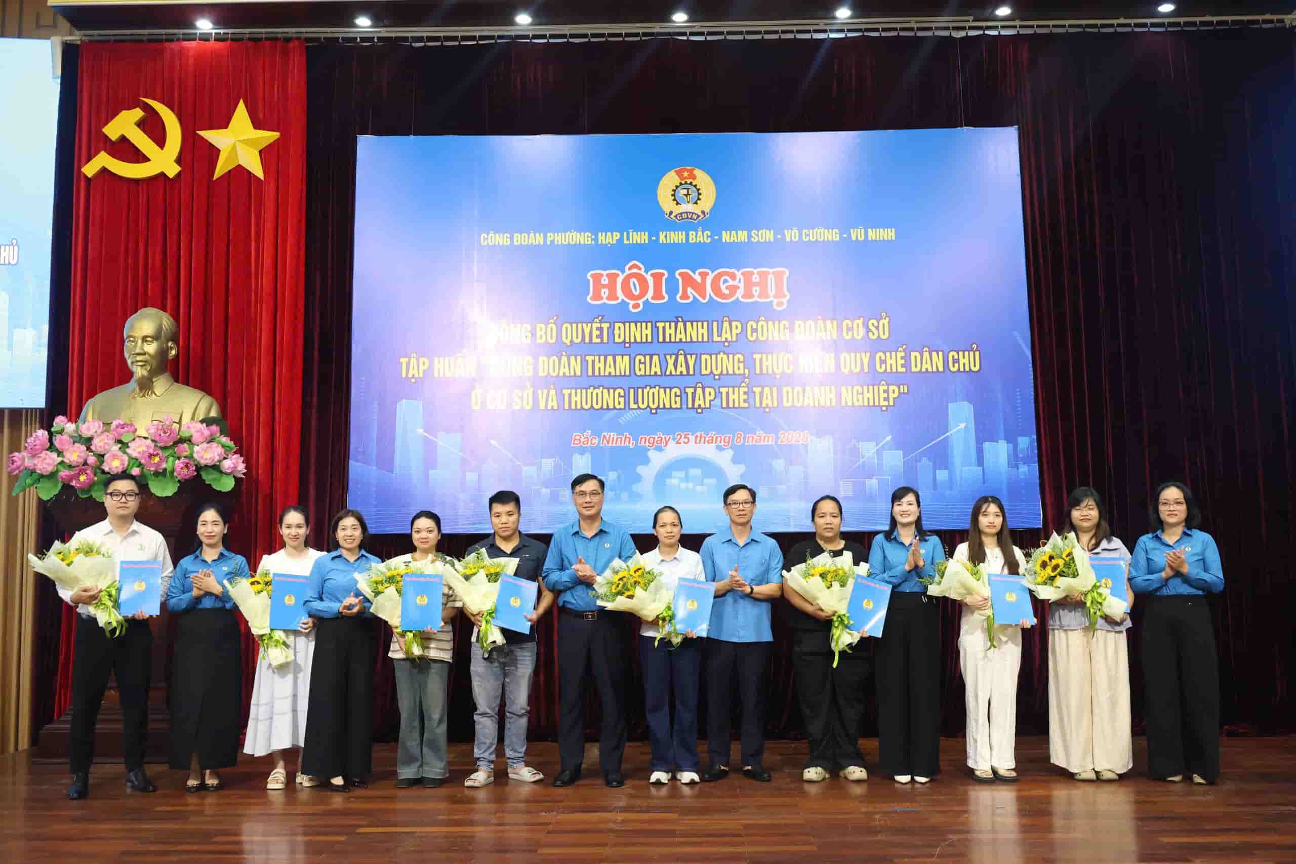 Bac Ninh established 9 grassroots trade unions with 241 union members. Photo: Quyet Chien/Provincial Labor Federation.