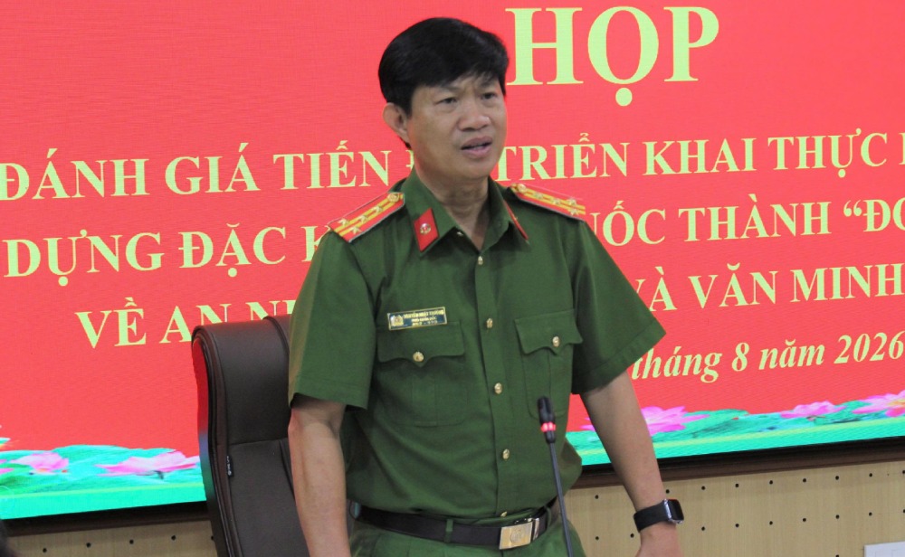 Đại tá Nguyễn Nhật Trường, Phó Giám đốc Công an tỉnh An Giang phát biểu. Ảnh: Tiến Dũng/Công an An Giang