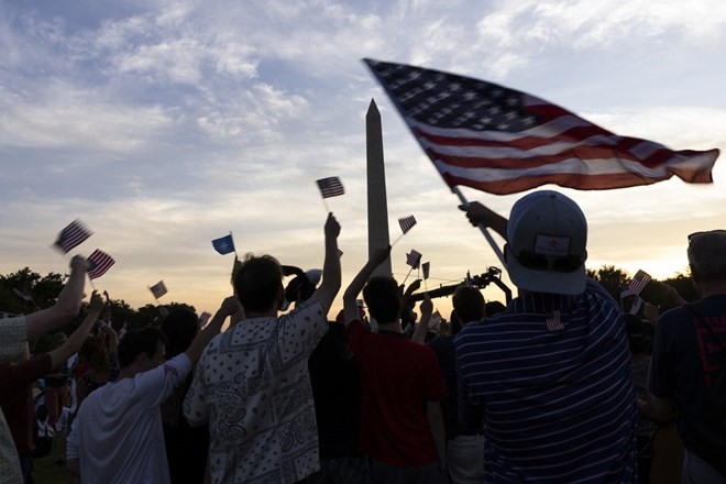 The US is considering revoking visas for foreigners entering the country as short-term visitors but then seeking asylum. Photo: Xinhua