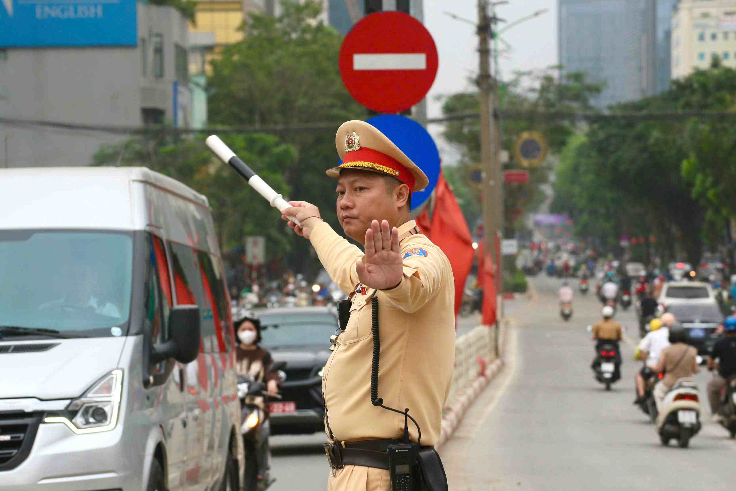 Hanoi City Police announce traffic diversion on the day of the football match between Vietnam and Thailand. Photo: Hanoi Traffic Police Department