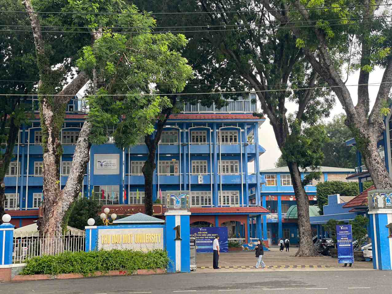 Trụ sở chính Trường Đại học Thủ Dầu Một. Ảnh: Đình Trọng