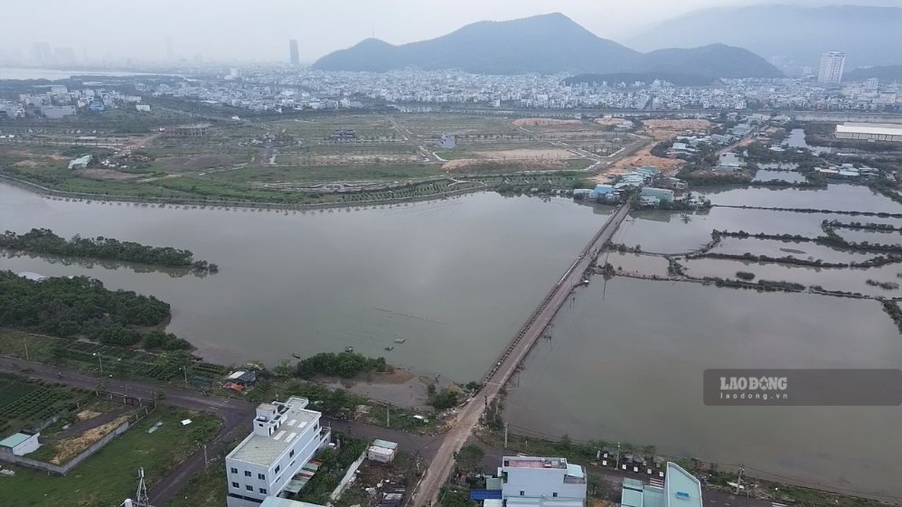 Việc cấm hoạt động san lấp ao, hồ, đập tùy tiện sẽ đi kèm với chế tài xử lý khi có đơn vị, tổ chức vi phạm. Ảnh: Thanh Tuấn