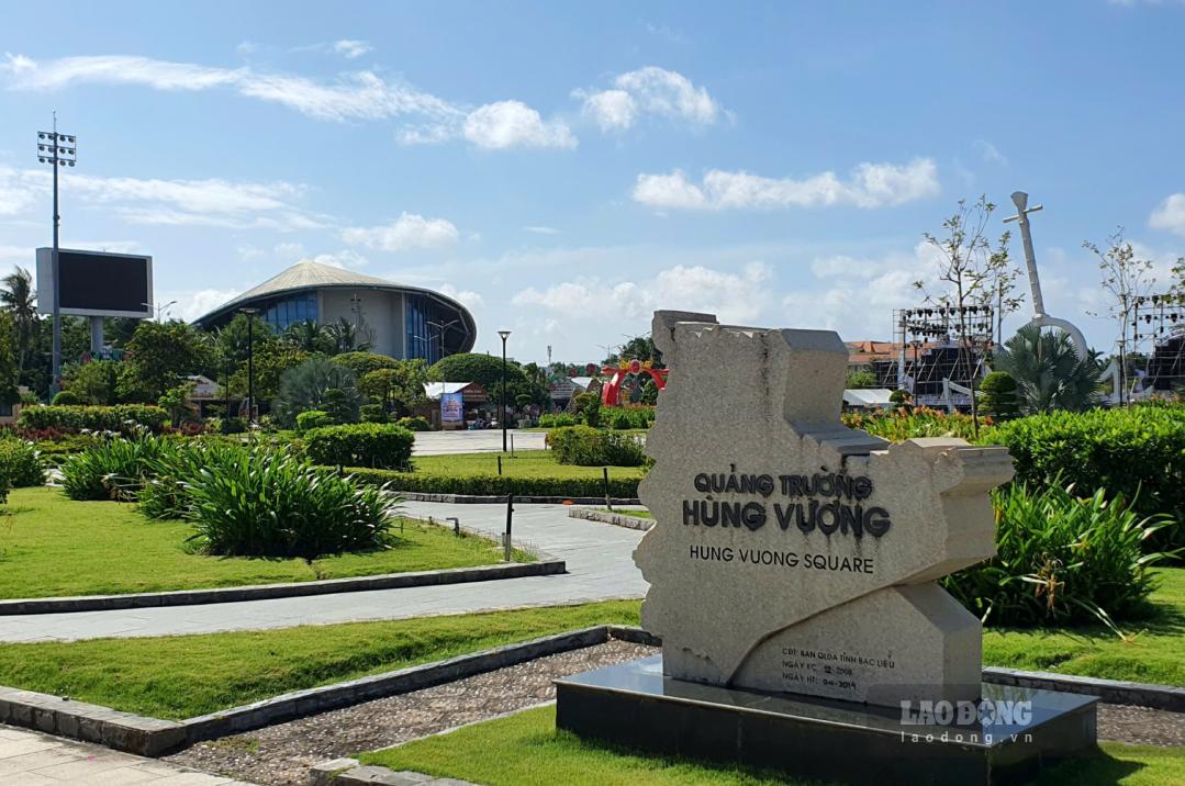 Hung Vuong Square, Bac Lieu ward, Ca Mau province - the place hosting the final match between the Vietnamese and Thai national teams. Photo: Nhat Ho.