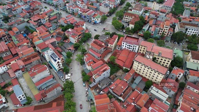 The Ly Thai To extended road project is more than 1.1 km long, with synchronous investment in residential and resettlement technical infrastructure according to the plan. Photo: Khanh Linh