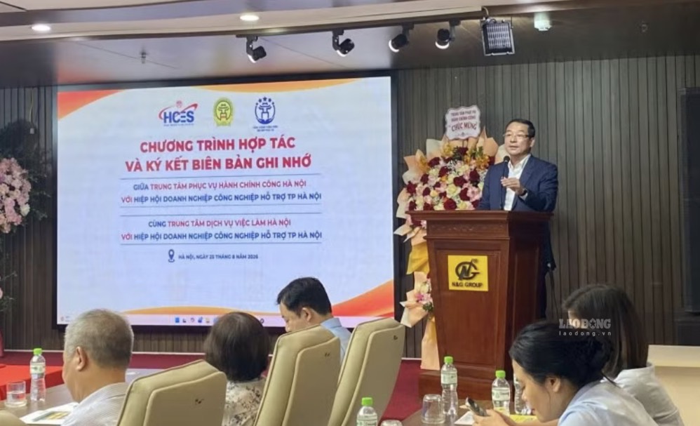 Chủ tịch Hiệp hội HANSIBA Nguyễn Hoàng phát biểu tại chương trình. Ảnh Bình Nguyên
