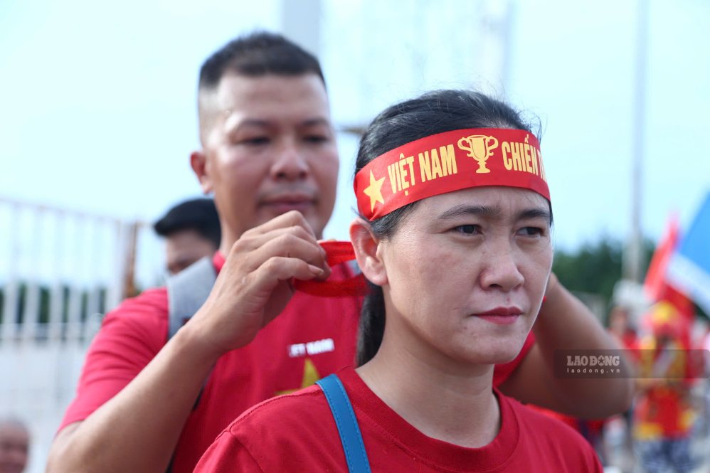 ベトナム代表は、ミーディンで開催されるASEANカップ2026決勝第2戦でタイと対戦します。写真:ミン・ダン