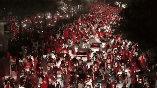 Hanoi "does not sleep" after the emotional ASEAN Cup 2026 championship of the Vietnamese team