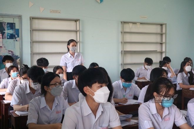 Khánh Hòa dự kiến miễn phí sách giáo khoa cho hơn 440.000 học sinh. Ảnh: Bình Quý
