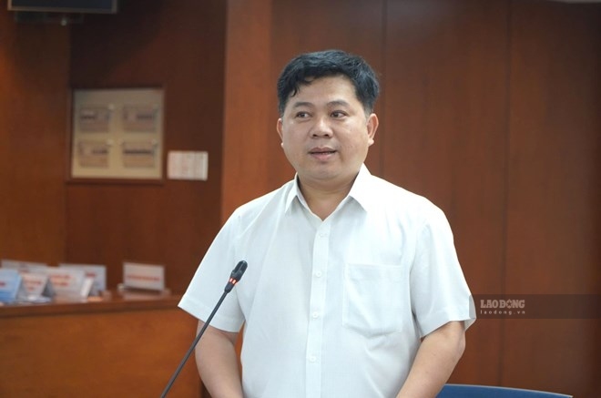 Mr. Ho Tan Minh - Chief of Office of the Ho Chi Minh City Department of Education and Training - was transferred and appointed as Principal of Le Hong Phong High School for the Gifted. Photo: Chan Phuc