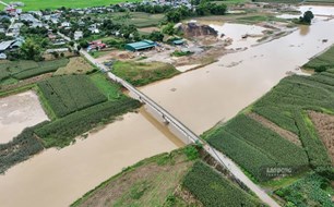 Sau sự cố xói lở mố, cầu C9 ở Điện Biên được lưu thông trở lại