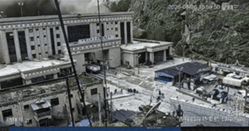 Cận cảnh thảm họa lũ quét Nepal khiến ít nhất 160 người thiệt mạng