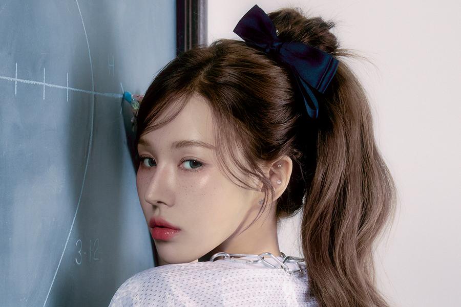 Wendy (Red Velvet) llama la atención con su apariencia delgada en el escenario, lo que preocupa a los fans por su salud. Foto: Lotte