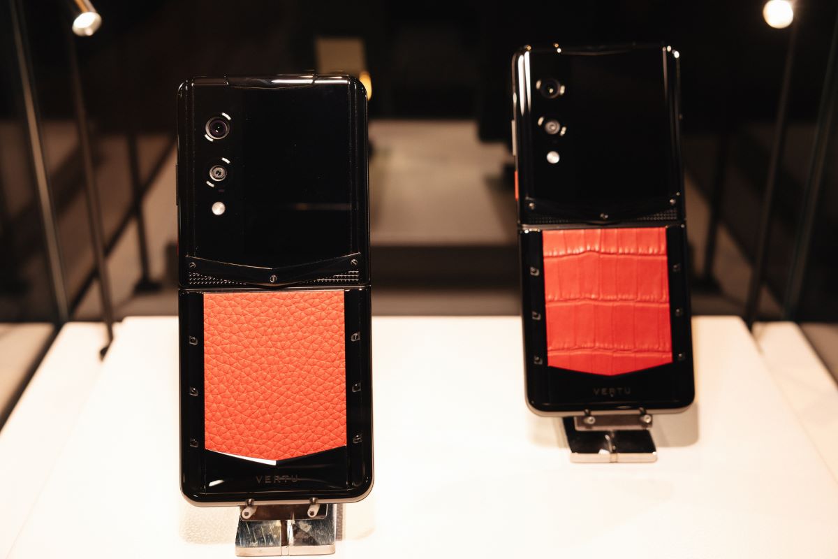 Các dòng smartphone hạng sang như Vertu đang ngày càng được nhiều người săn đón. Ảnh: Vertu Việt Nam