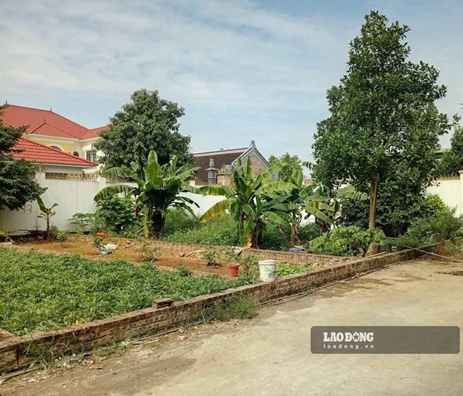 Giá đất nền giảm mạnh, có nơi giảm 75% trong nửa năm