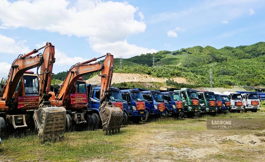 The first infrastructure project of Da Nang Free Trade Zone with a total capital of 1,568 billion VND officially started. Photo: Hoang Bin