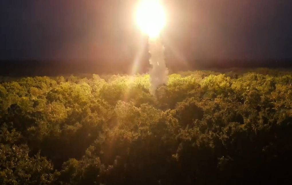 Russian artillery attacks Ukrainian strongholds. Photo: TASS