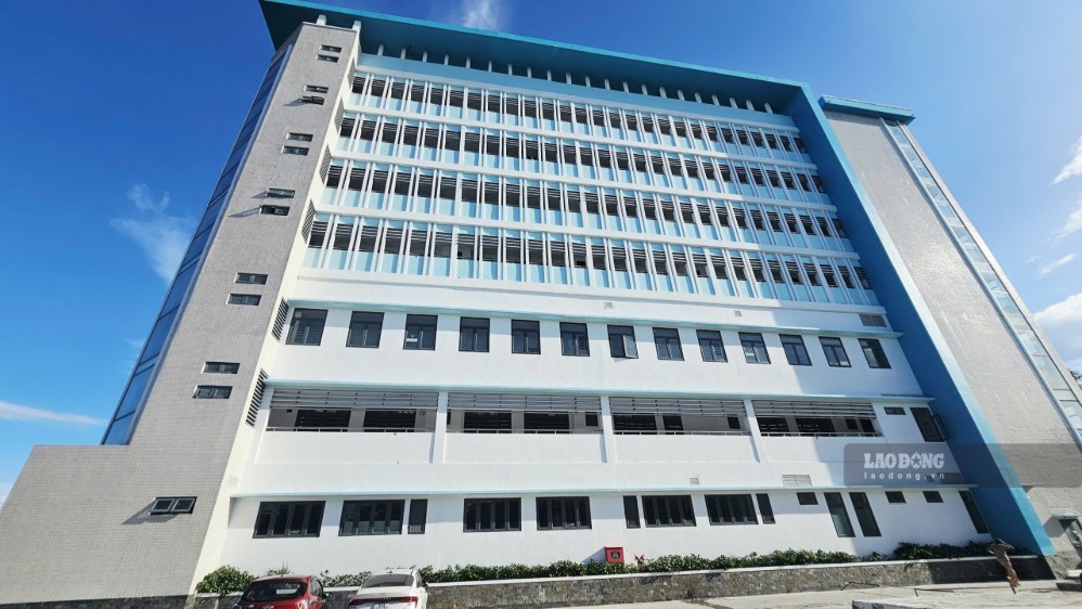 Khu điều trị kỹ thuật cao gần 179 tỉ đồng ở Đà Nẵng chưa khai thác hết sau khánh thành. Ảnh: Hoàng Bin