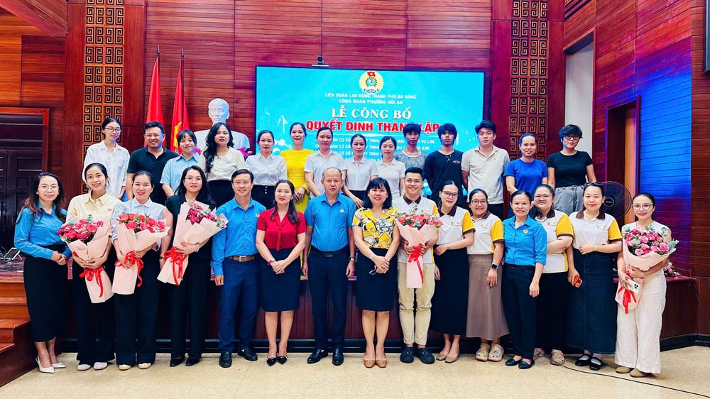 Trong 8 tháng đầu năm 2026, Công đoàn Hội An thành lập 12 CĐCS mới. Ảnh: Công đoàn Hội An