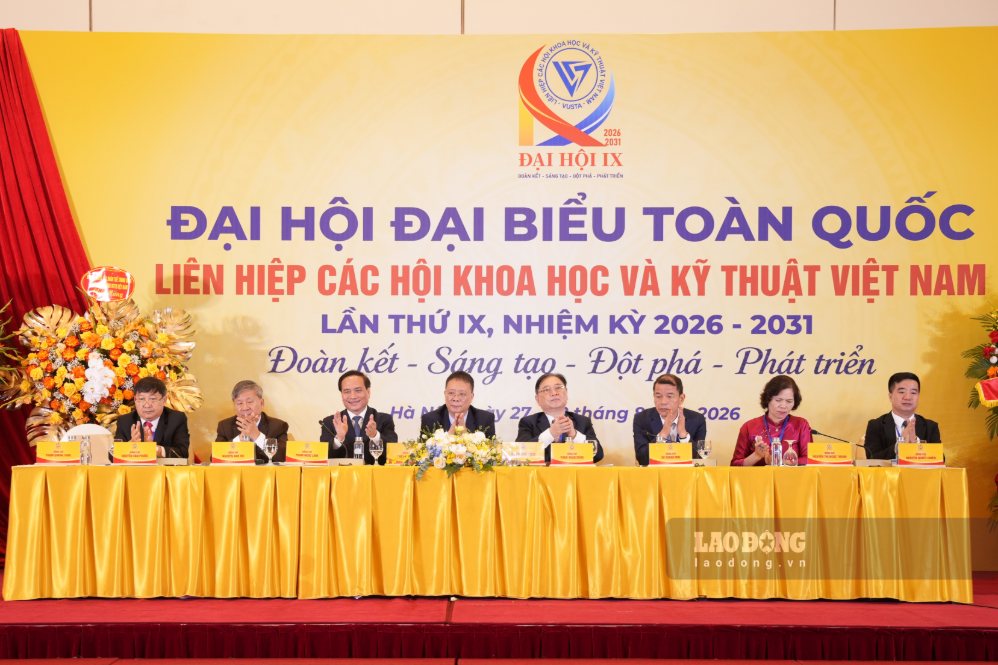 Đoàn Chủ tịch Đại hội. Ảnh: Sóng Hữu