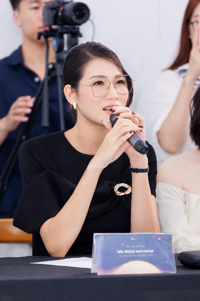 Với kinh nghiệm nhiều năm hoạt động trên sàn diễn, Ngọc Anh Nana chia sẻ kinh nghiệm quý đến các bạn trẻ. Ảnh: Nhân vật cung cấp