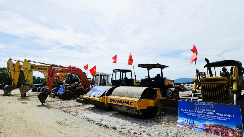 Inicio de la construcción del Parque Industrial Tam Anh 1 de más de 1.500 mil millones de VND en el sur de Da Nang. Foto: Hoang Bin