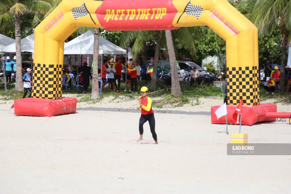 Giải đấu thu hút 230 vận động viên từ các tỉnh, thành, ngành trên cả nước quy tụ về Đà Nẵng thể hiện bản lĩnh trên đường đua xanh. Ảnh: Nguyễn Linh