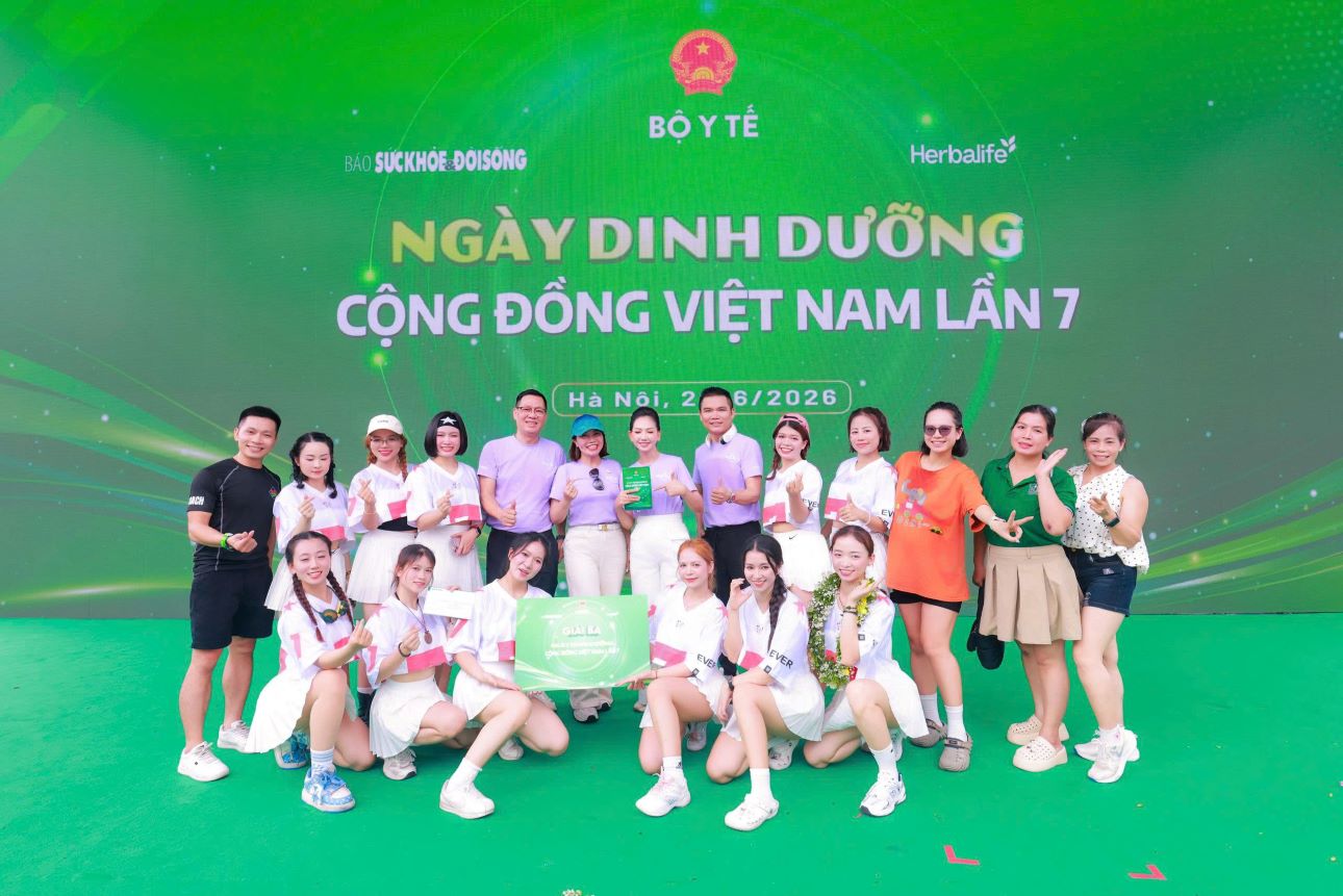 Community Nutrition Day organized by Health & Life Newspaper with the companionship of Herbalife brings a series of interesting activities and encourages a healthy lifestyle. Photo: Provided by DN.