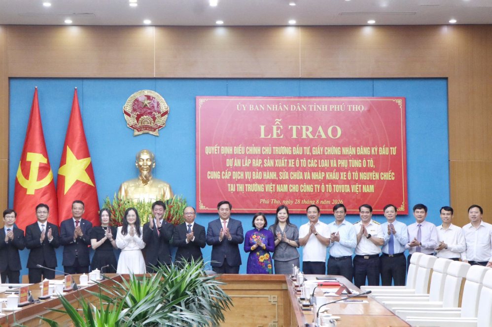 Các đại biểu tham dự chương trình. Ảnh: UBND tỉnh Phú Thọ