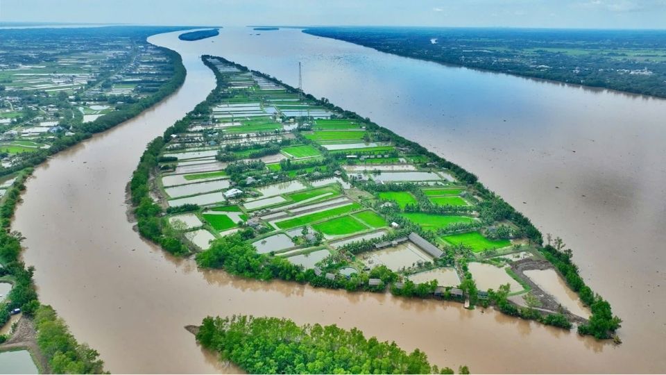 Vinh Long prepares dossier to propose the Record "Locality with the most sand dunes". Photo: Vinh Long Department of Culture, Sports and Tourism