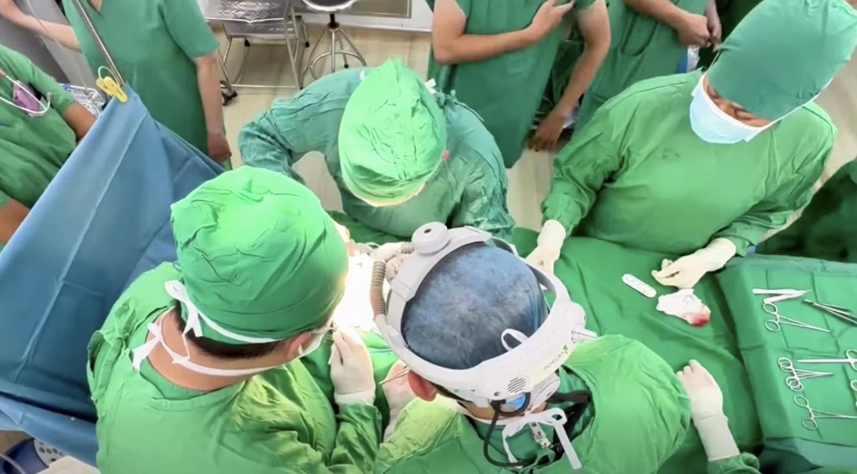 Many newborn cases with complex birth defects are successfully treated. Photo: Khanh Hoa General Hospital