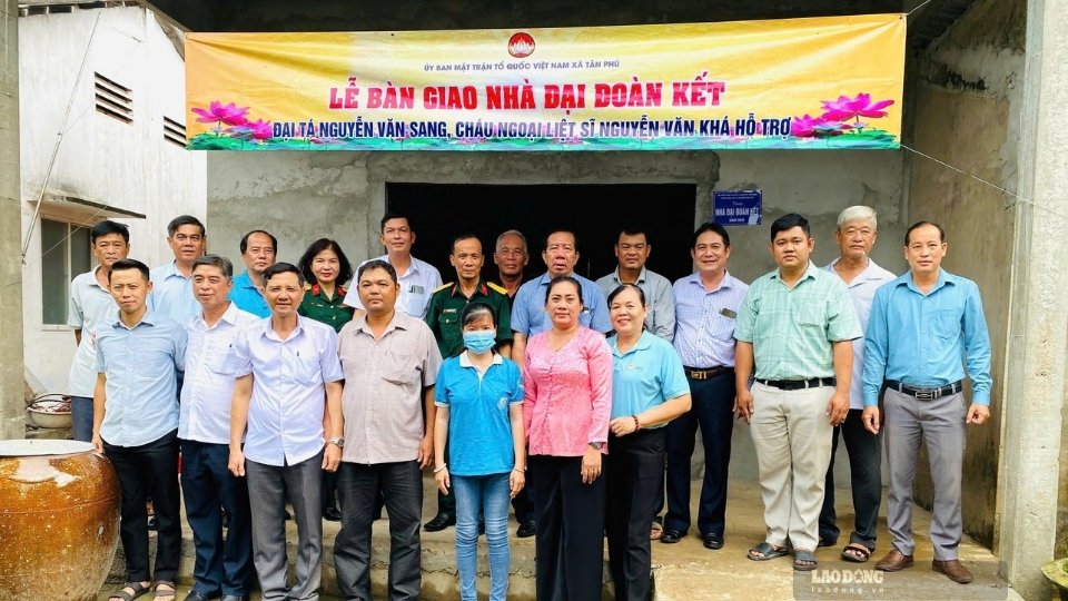 Great Solidarity House handed over, helping disadvantaged households have stable accommodation before National Day 2. 9. Photo: Hoang Loc
