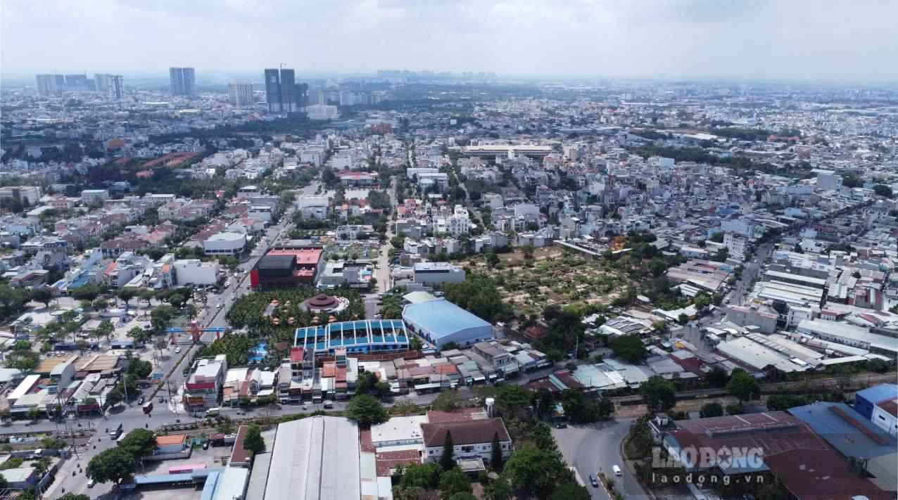 Di An ward proposes not to merge. Photo: Dinh Trong
