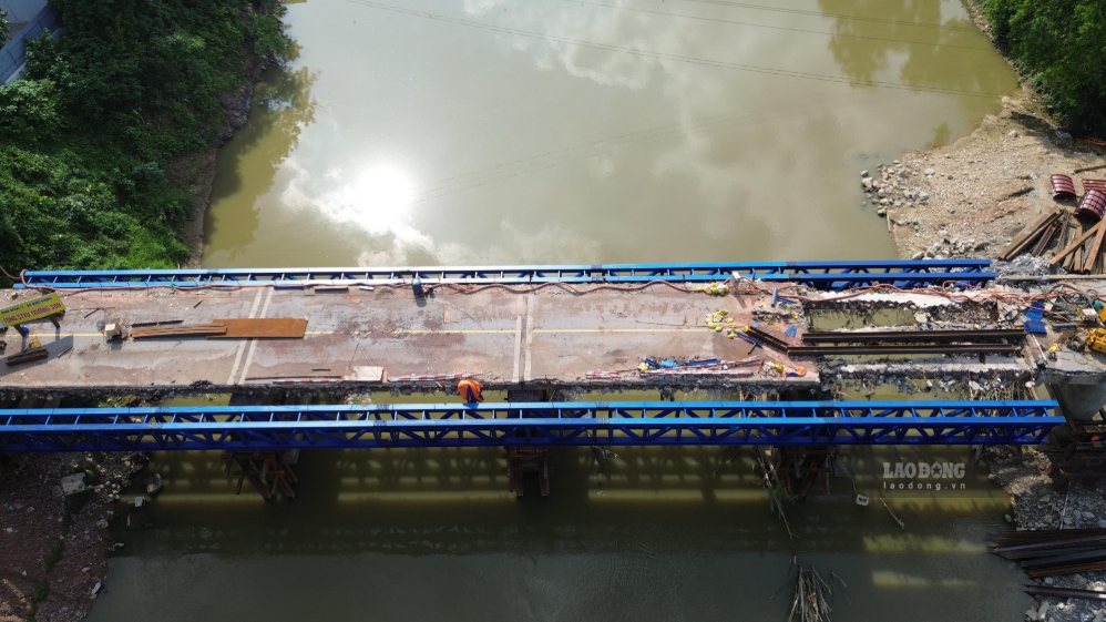 Dự án cầu Gia Bảy đang được đẩy nhanh tiến độ với mục tiêu hoàn thành vào cuối năm 2026. Ảnh: Việt Bắc