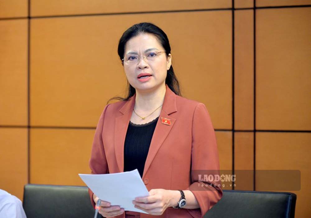 Ms. Ha Thi Nga - Member of the Party Central Committee, Vice President, Secretary General of the Central Committee of the Vietnam Fatherland Front participates in the National Judge Selection and Supervision Council. Photo: Pham Dong.