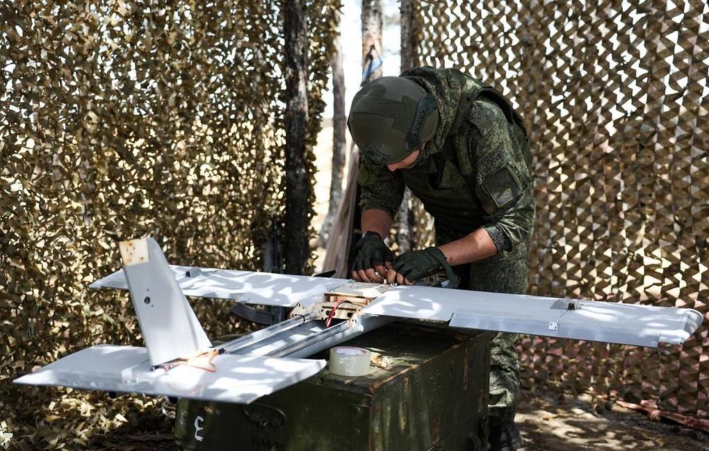 Russian soldiers prepare UAVs in operations in Ukraine. Photo: TASS