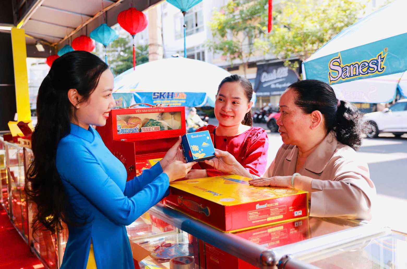 Ảnh: Yến sào Khánh Hòa