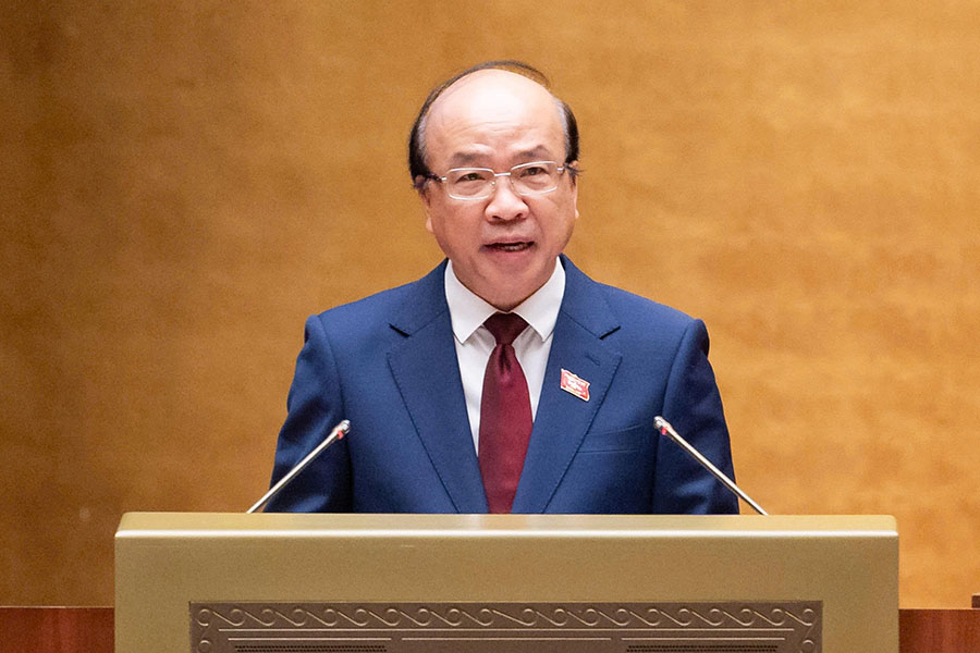 According to Member of the Party Central Committee, Chairman of the National Assembly's Law and Justice Committee Phan Chi Hieu, the Committee proposed to change the basis for the Chairman of the Commune-level People's Committee to decide on the establishment of a Coordinating Council for dissemination and legal education. Photo: Media. quochoi. vn