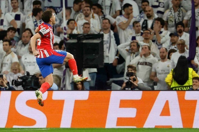 Julian Alvarez is currently attracting the attention of many "big guys". Photo: AFP