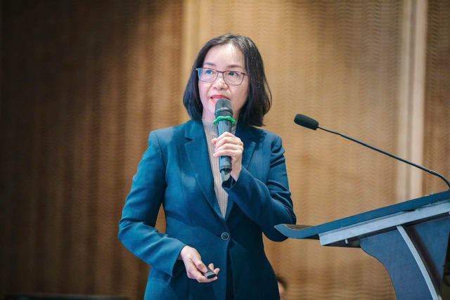 TS.BS. Lê Thị Thu Hương chia sẻ trong Hội nghị khoa học 2026. Ảnh: Bệnh viện Nhân Dân Gia Định 