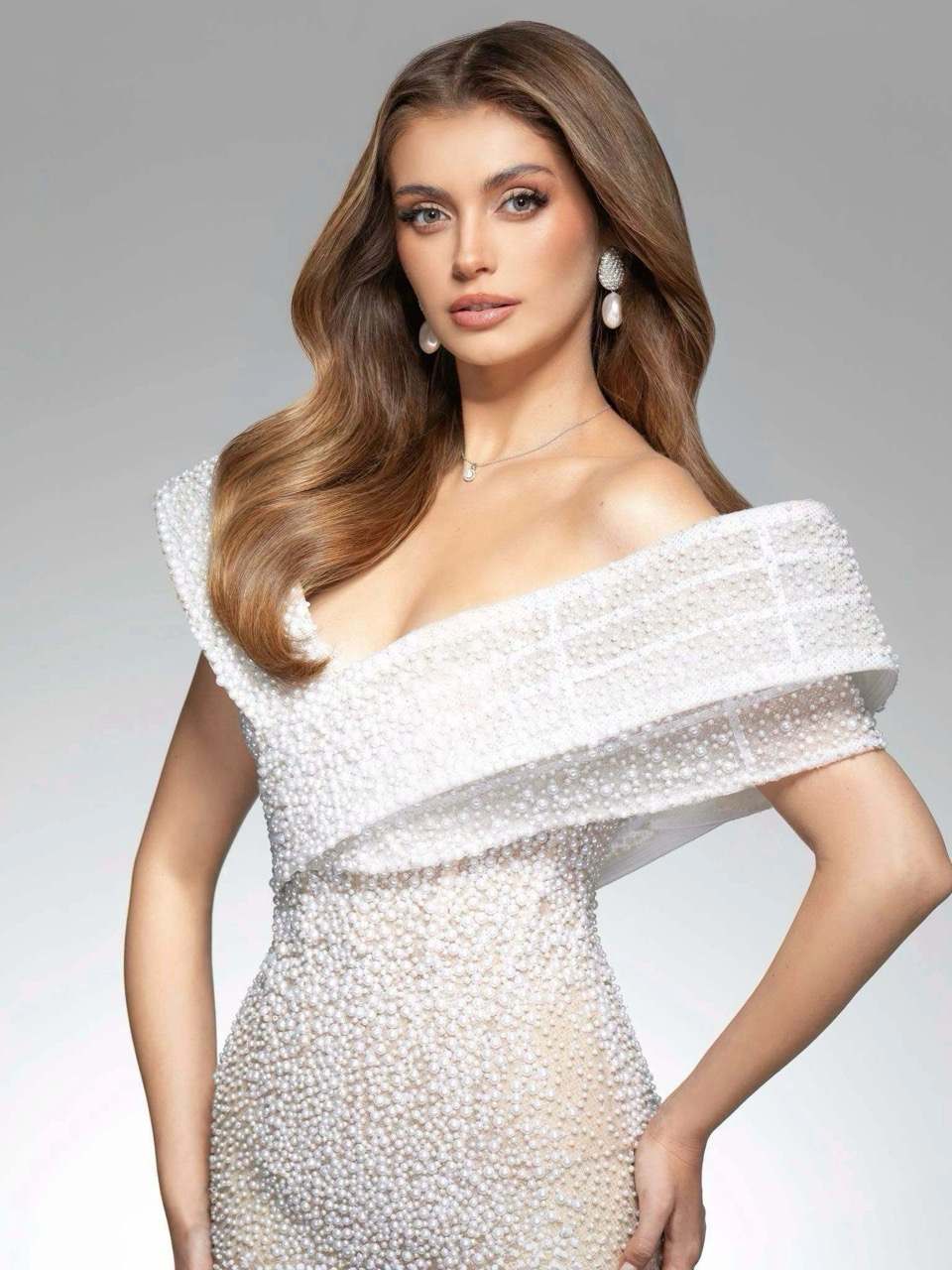Gabriela Botelho - đại diện Brazil.