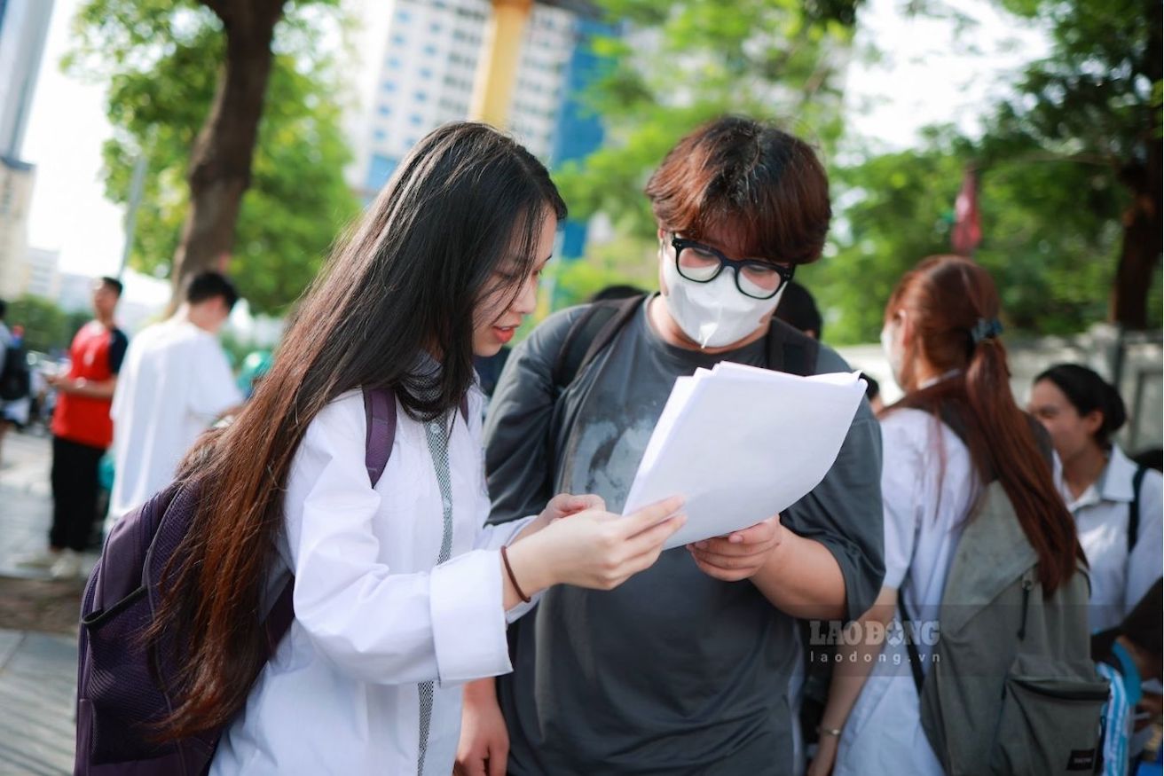 Les candidats ont plus de choix lorsque de nombreuses universités annoncent des admissions supplémentaires en 2026. Photo: Hải Nguyễn