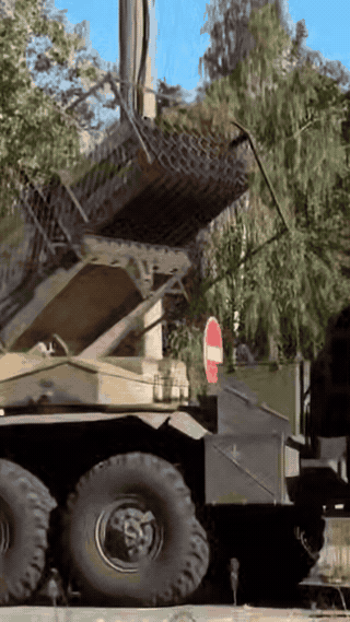 Pháo binh Nga tấn công cứ điểm Ukraina. Ảnh: Bộ Quốc phòng Nga