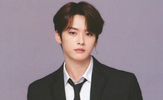 Stray Kids member Lee Know donated 100 million won to support Nepal flood victims. Photo: Lotte