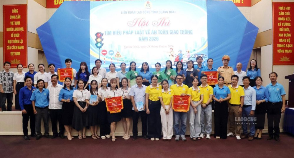 Các công đoàn cơ sở tham gia hội thi tìm hiểu pháp luật an toàn giao thông 2026. Ảnh: Công đoàn Quảng Ngãi 