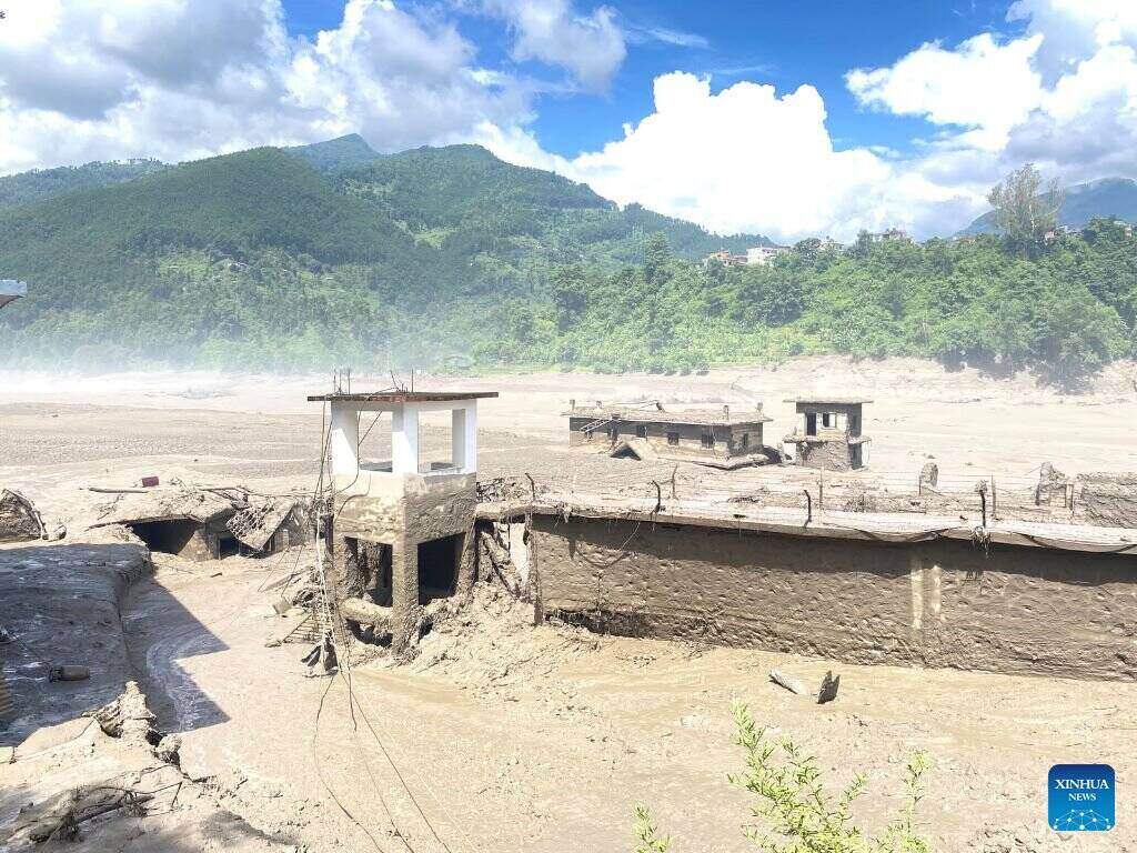 Khu vực bị ảnh hưởng bởi lũ quét tại Nepal, ngày 26.8.2026. Ảnh: Xinhua.