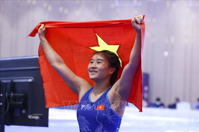 La lutteuse Nguyễn Thị Mỹ Trang du sport vietnamien. Photo: TTXVN