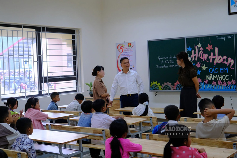 Trường Phổ thông nội trú Tiểu học và THCS Mường Khương vừa hoàn thành, sẵn sàng đón học sinh trong năm học mới. Ảnh: Đinh Đại