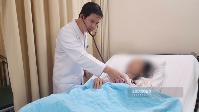 Cancer patients receive palliative care. Photo: Nguyen Ly